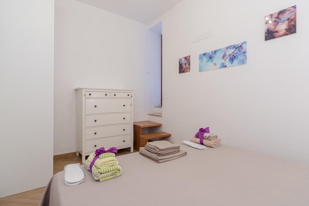 Ferienwohnung Ai Due Cortili Trapani Exterior foto